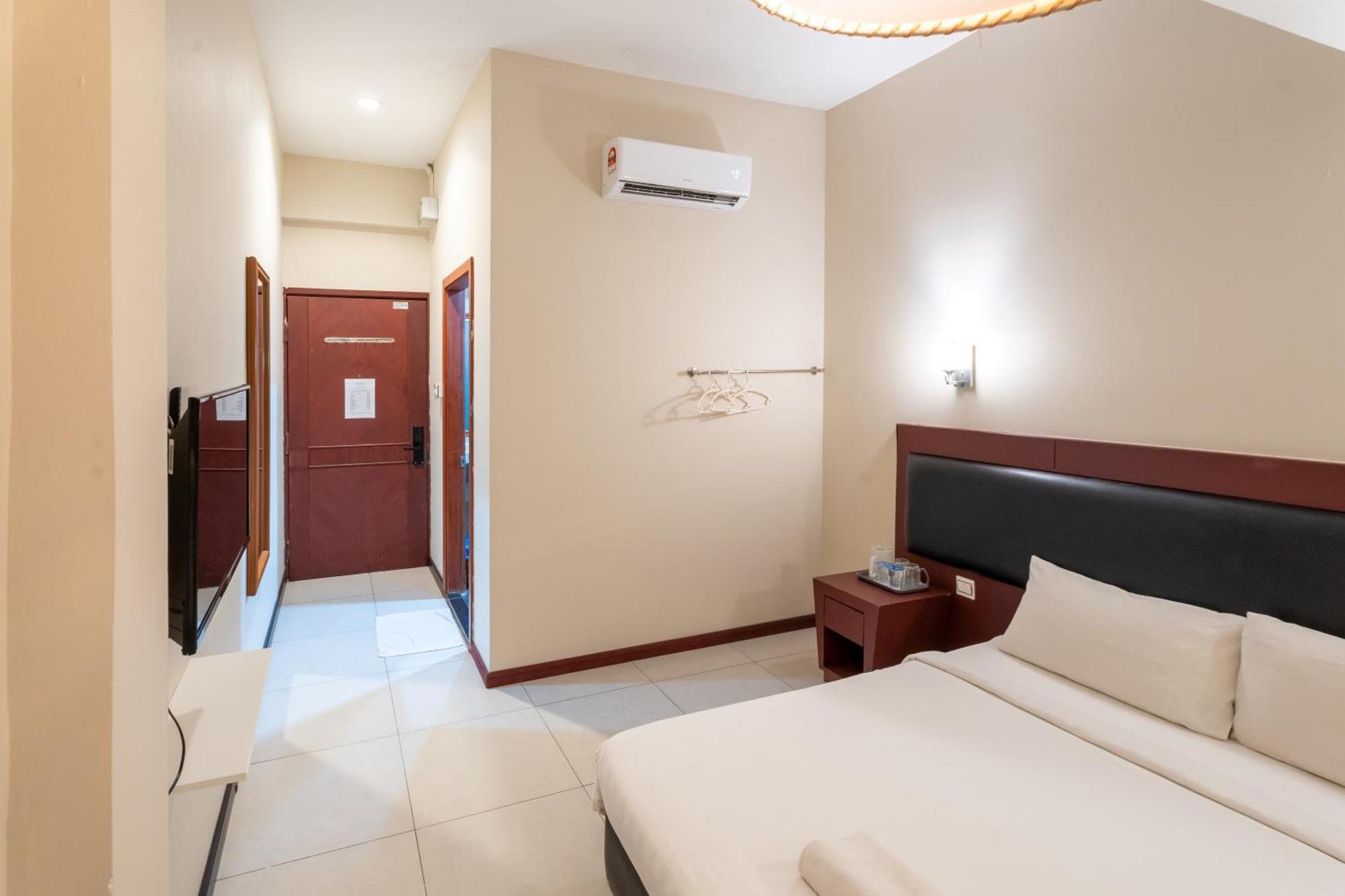 Pertama Lodge Tawau Esterno foto
