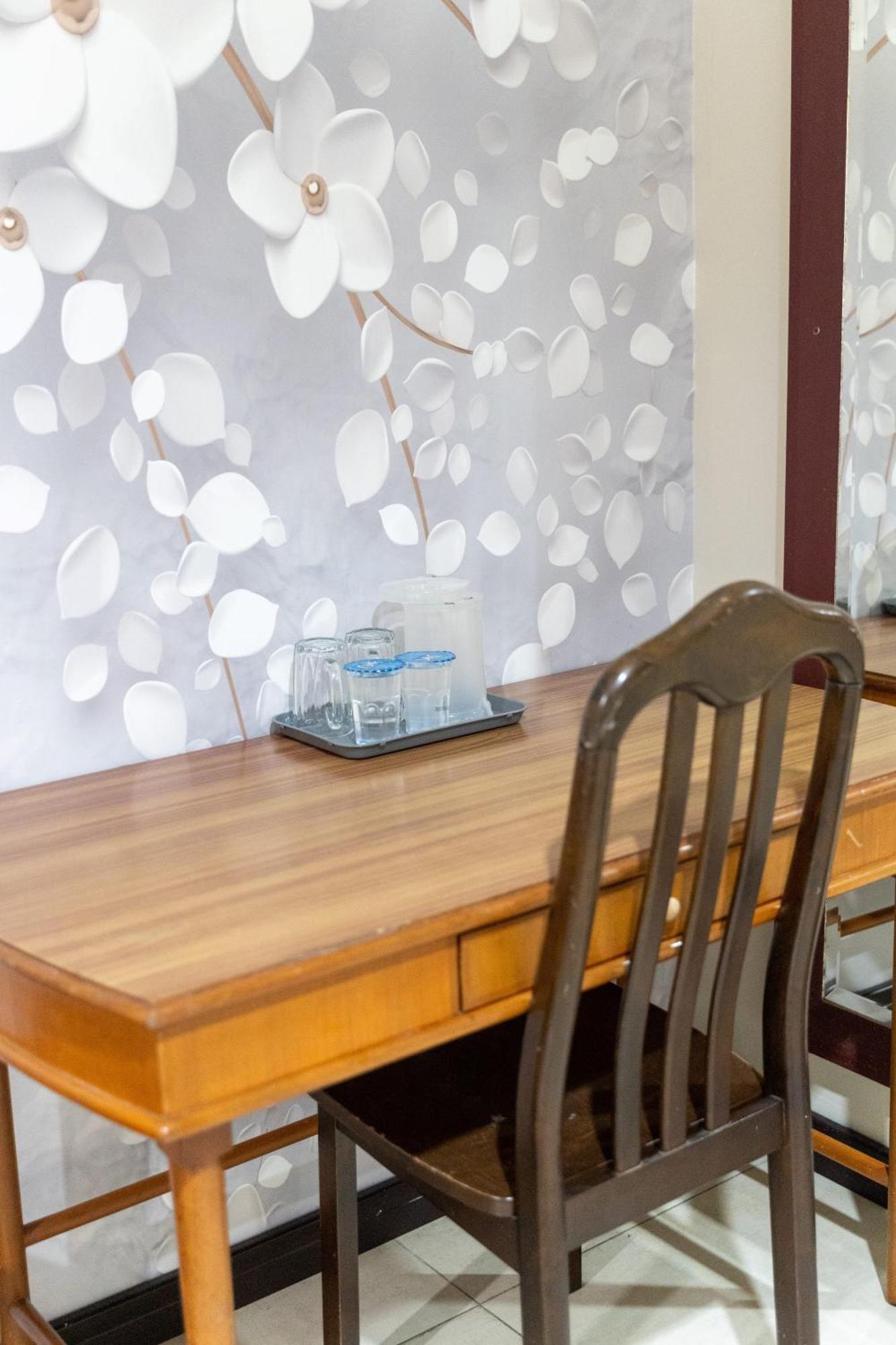 Pertama Lodge Tawau Esterno foto
