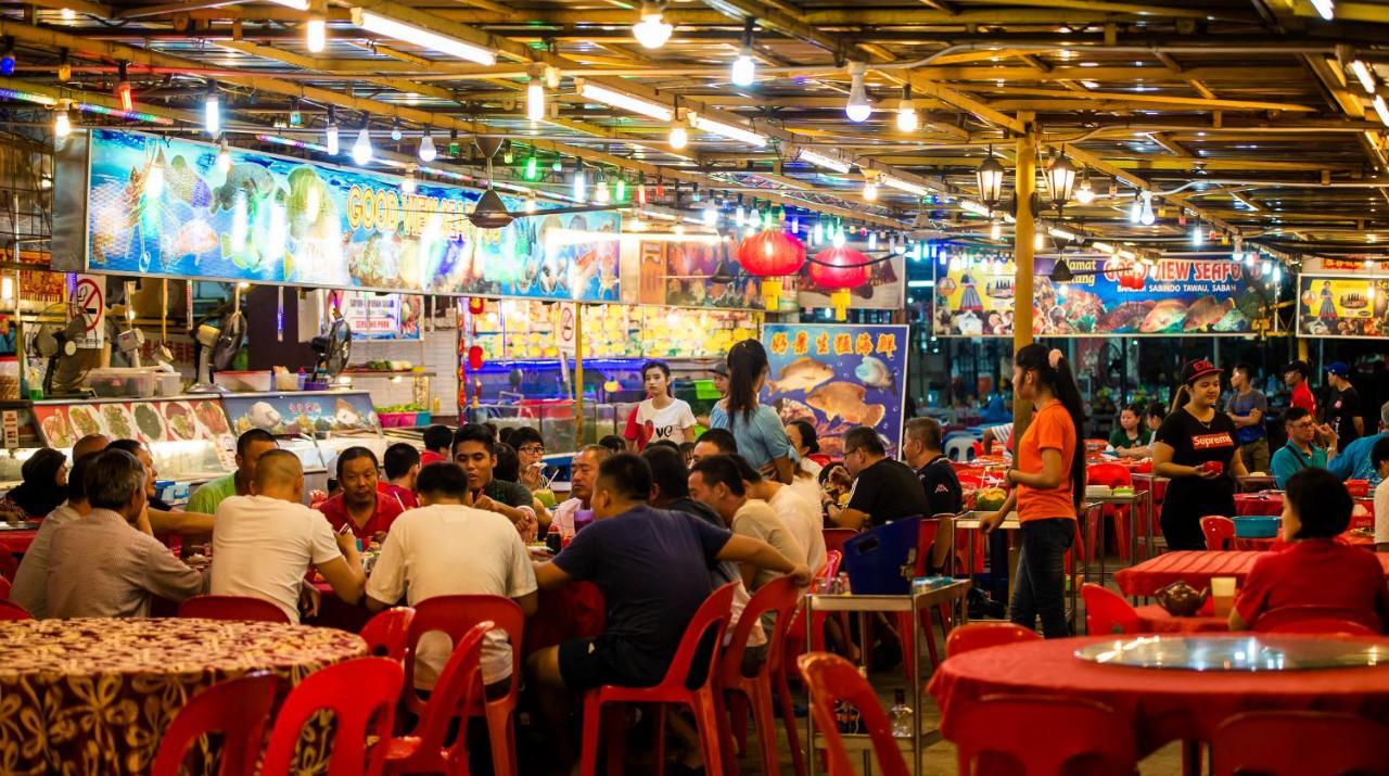 Pertama Lodge Tawau Esterno foto